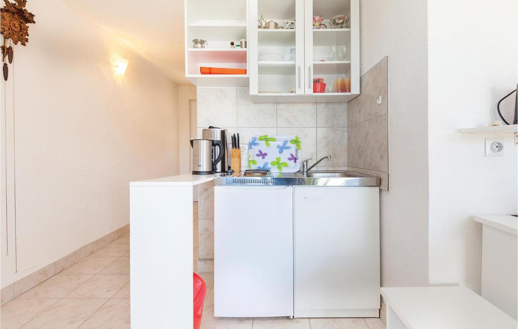 Gorgeous Apartment In Klenovica With Kitchen المظهر الخارجي الصورة